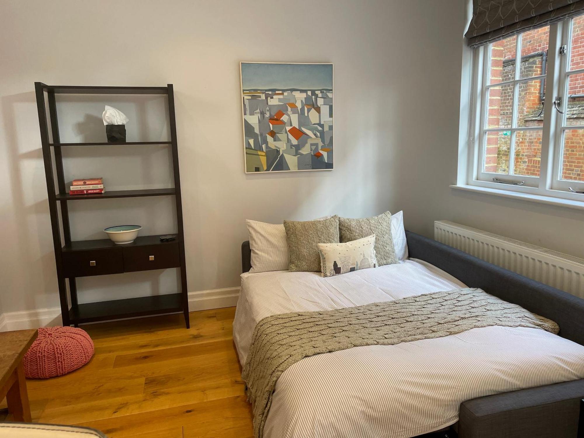 Charming & Cosy Town Centre Home With Parking Guildford Exterior photo